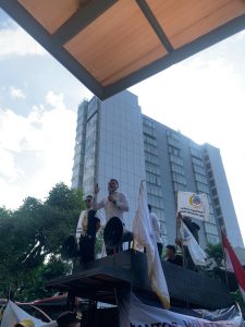 Sertijab Kakanwil Kemenkumham Jatim Dihadiahi Aksi Demonstrasi