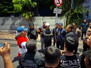 Kapolrestabes Surabaya Redam Perselisihan Dua Suku di Embong Malang, Mediasi Jadi Pilihan